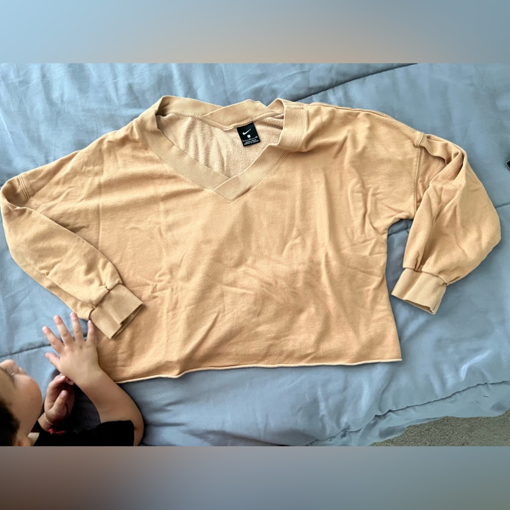 Nike crop top sweater